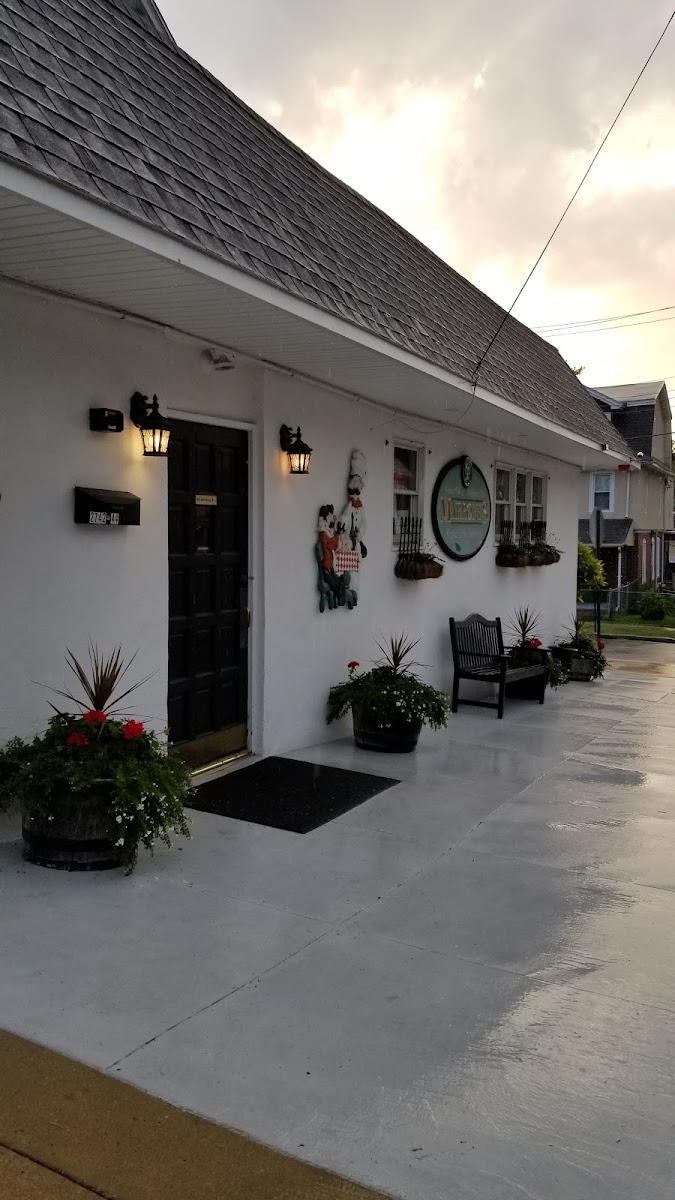 Marrone's Pizzeria Photos 2