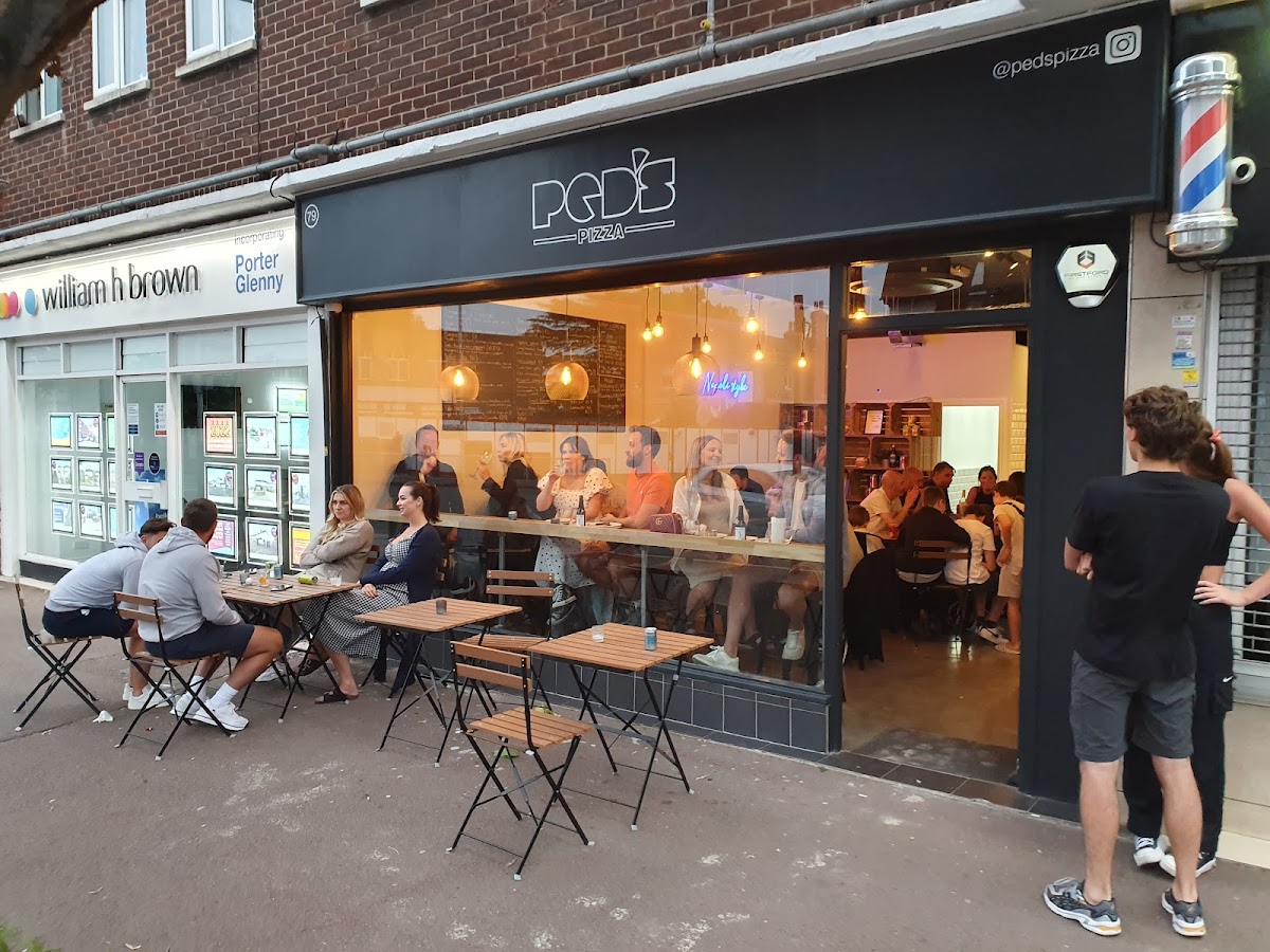 Ped's Pizza Gidea Park